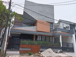 4 Bedroom House for sale in Ciputat, Tangerang, Ciputat