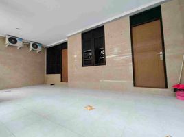 3 Bedroom House for sale in Wiyung, Surabaya, Wiyung