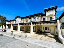 4 Bedroom Villa for sale in Metro Manila, Las Pinas City, Southern District, Metro Manila