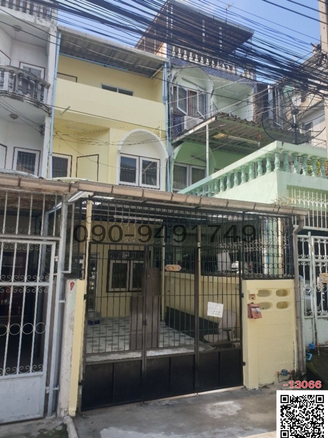 4 Bedroom Townhouse For Rent In Prawet, Bangkok