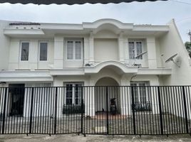 7 Bedroom Villa for sale in Medistra Hospital, Mampang Prapatan, Cilandak