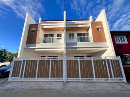 4 Bedroom Villa for sale in Southern District, Metro Manila, Las Pinas City, Southern District