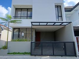 3 Bedroom House for sale in Ngaglik, Sleman, Ngaglik