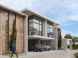 3 Bedroom House for sale in Tumbaco, Pichincha, Tumbaco