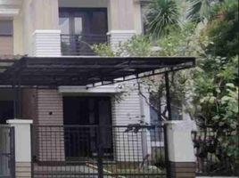  House for sale in Wonokromo, Surabaya, Wonokromo