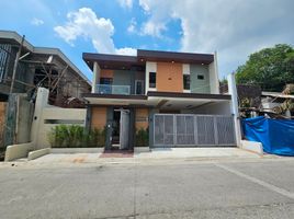 5 Bedroom Villa for sale in Las Pinas City, Southern District, Las Pinas City