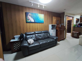 4 Bedroom Apartment for sale in Betty Go-Belmonte LRT-2, Quezon City, Quezon City