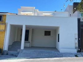 4 Habitación Casa en venta en Monterrey, Nuevo León, Monterrey
