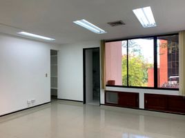 40 m² Office for rent in Centro Comercial Unicentro Medellin, Medellín, Medellín