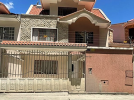 4 Bedroom Villa for sale in Calderón Park, Cuenca, Cuenca, Cuenca