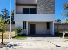 5 Habitación Casa en venta en Zapopan, Jalisco, Zapopan