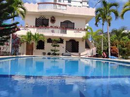 6 Bedroom House for sale in Esmeraldas, Atacames, Atacames, Esmeraldas