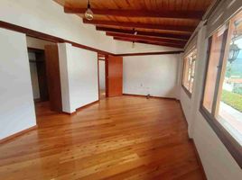 3 Bedroom House for sale in Conocoto, Quito, Conocoto