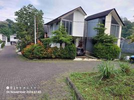 4 Bedroom House for sale in Cidadap, Bandung, Cidadap