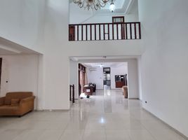 8 Kamar Rumah for rent in Universitas Katolik Indonesia Atma Jaya, Tanah Abang, Menteng