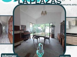 4 Habitación Villa en venta en Irapuato, Guanajuato, Irapuato