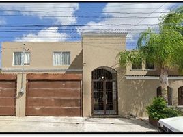 5 Habitación Casa en venta en Monterrey, Nuevo León, Monterrey, Nuevo León