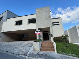 3 Habitación Casa en venta en Monterrey, Nuevo León, Monterrey