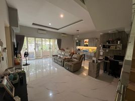 Maison 4 chambre à vendre à Mulyorejo, East Jawa, Mulyorejo