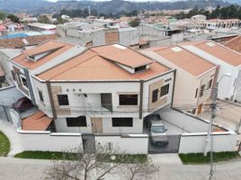 3 Bedroom Villa for sale in Calderón Park, Cuenca, Cuenca, Cuenca