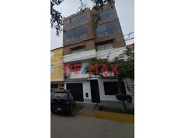 8 Bedroom House for sale in Comas, Lima, Comas