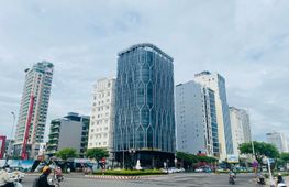 Продаётся дом, 3 спальни, 300 м², Sơn Trà