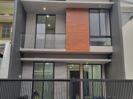 5 Kamar Vila for sale in Indonesia, Kenjeran, Surabaya, East Jawa, Indonesia