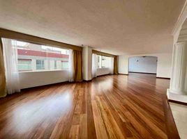 3 Bedroom Apartment for sale in Basilica of the National Vow, Quito, Quito, Quito