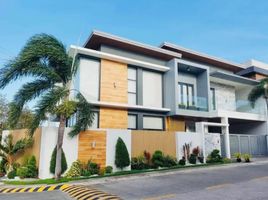 6 Bedroom House for sale in Southern District, Metro Manila, Paranaque City, Southern District