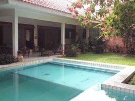 5 Bedroom House for sale in Medistra Hospital, Mampang Prapatan, Cilandak