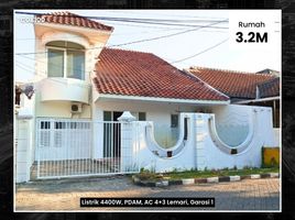 4 Bedroom House for sale in Wiyung, Surabaya, Wiyung