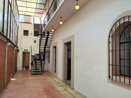 400 m2 Office for rent in Oaxaca, Del Centro, Oaxaca