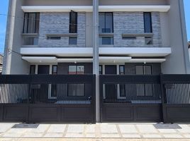 4 Schlafzimmer Haus zu verkaufen in Sukolilo, East Jawa, Sukolilo, Surabaya