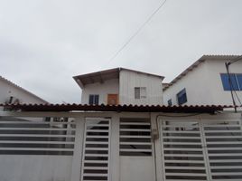 4 Bedroom House for sale in Mixed Fiscal School Dr. Rashid Torbay, General Villamil Playas, General Villamil Playas