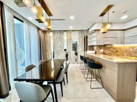 3 Phòng ngủ Căn hộ for sale at Vinhomes Golden River, Bến Nghé