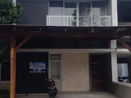 4 Habitación Villa en venta en Sukasari, West Jawa, Sukasari, Bandung