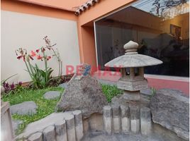 4 Habitación Casa en venta en University of Piura (Lima campus), Miraflores, Santiago de Surco