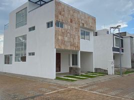 Villa 3 chambre à vendre à San Jeronimo Tecuanipan, Puebla, San Jeronimo Tecuanipan