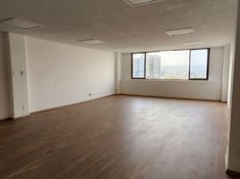 51 m2 Office for rent in Mexico City, Miguel Hidalgo, Mexico City