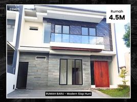 4 Bedroom House for sale in East Jawa, Lakarsantri, Surabaya, East Jawa