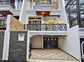 6 Bedroom House for sale in Cilandak Town Square, Cilandak, Pasar Minggu