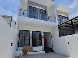 3 Schlafzimmer Villa zu verkaufen in Gubeng, East Jawa, Gubeng