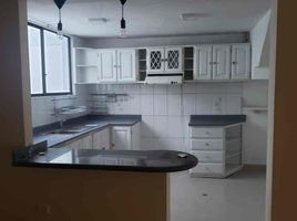 4 Bedroom House for sale in Quito, Pichincha, Quito, Quito