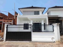 2 Kamar Rumah for sale in Pakis, Malang Regency, Pakis