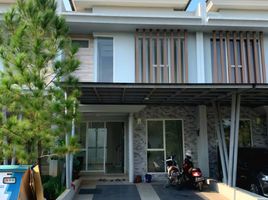 4 Bedroom House for sale in Cakung, Jakarta Timur, Cakung