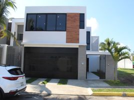 3 Bedroom House for sale in Boca Del Rio, Veracruz, Boca Del Rio