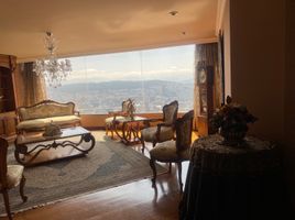 3 Bedroom Apartment for sale in Bicentenario Park, Quito, Quito, Quito