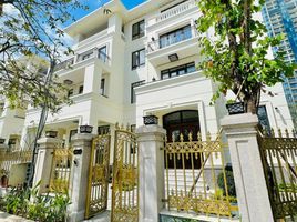 5 Bedroom Villa for rent at Vinhomes Golden River, Ben Nghe, District 1