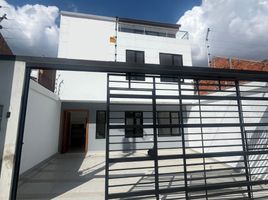 4 Habitación Casa en venta en Cathedral of the Immaculate Conception, Cuenca, Cuenca, Cuenca