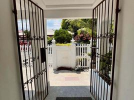 6 chambre Maison for sale in Las Pinas City, Southern District, Las Pinas City